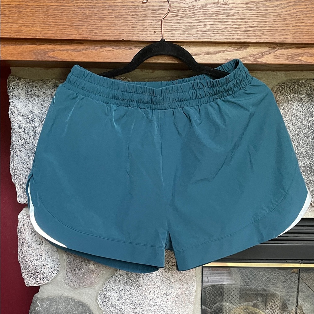 Alphalete Infinity Women's Athletic Shorts